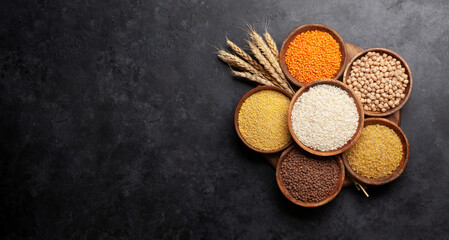Fototapeta na wymiar Gluten free cereals. Rice, buckwheat, corn groats, quinoa and millet