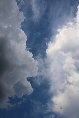 Fototapeta na wymiar Dark sky and dramatic black cloud before rain 