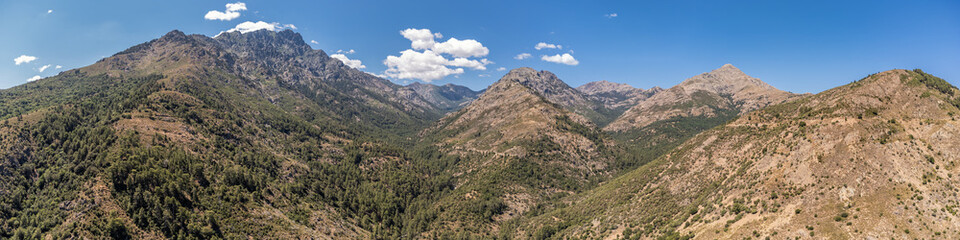 Fototapeta na wymiar Tartagine valley and mountains in Corsica