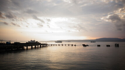 Fototapeta premium sunset over the sea