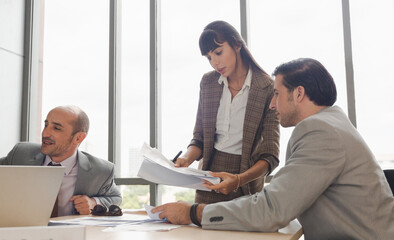 Professional business corporate teamwork concept. Success business group workshop training. Business team brainstorming planning event.