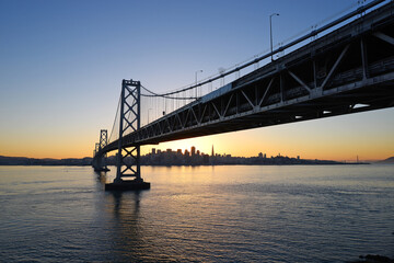 Fototapeta na wymiar sunset at bay bridge san francisco