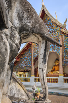 Wat Chedi Luang Temple