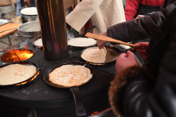 street cooking of pancakes