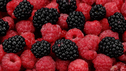 mix blackberry and raspberries top view