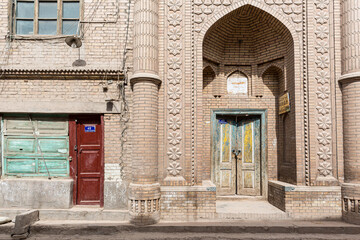 Chinese uighur mosque entrance in Kashgar, Xinjiang, China