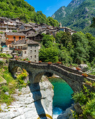 Fototapeta na wymiar The beautiful village of Pontboset in the Champorcher Valley. Aosta Valley, northern Italy.