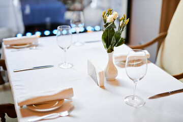 evening serving of a luxury restaurant