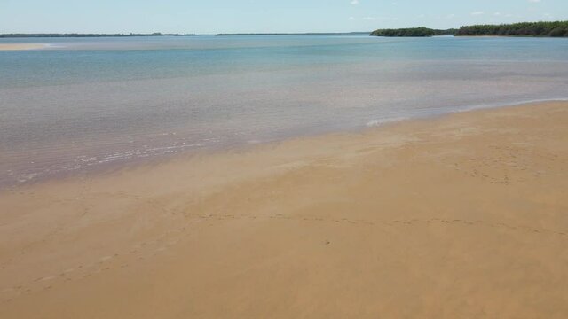Paraguay Ayolas, isla Paraiso, Latinoamerica, corazon de America del sur Playa