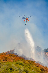 Fototapeta na wymiar Santa Barbara County Wildfire. Aerial Firefighting