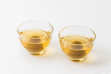 梅酒　Photo of cold plum wine in Japan 