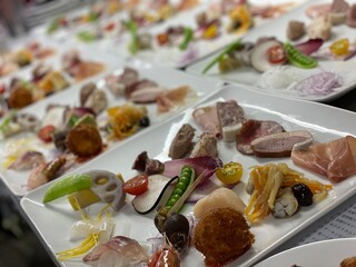 前菜盛り合わせ