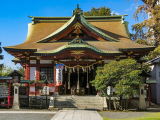 晴れた日の熊野神社(横浜市神奈川区)