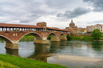 Fototapeta premium Pavia, bridge over the Ticino river