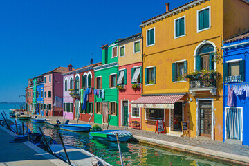 Fototapeta premium colorful burano island venice italy