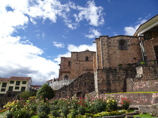 Fototapeta na wymiar [Peru] The outer wall of the brick-made Convent of Santo Domingo (Cusco)