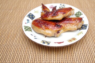 味噌漬けした鶏手羽のグリル焼き