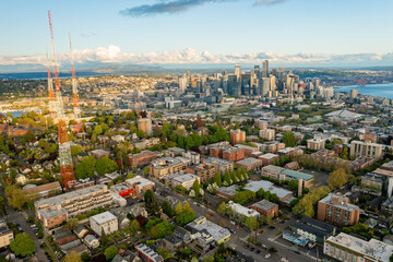 Fototapeta na wymiar Drone Aerial Footage of Seattle Skyline from Queen Anne Neirghborhood
