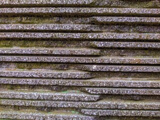 The texture of the stone formed by lines makes artistic art