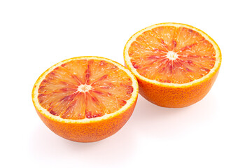 Pomelo partido fondo blanco