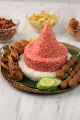 Tumpeng Merah Putih