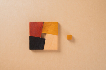 pack it in wooden puzzle