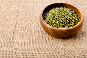 緑豆、八重生、文豆、ムング豆