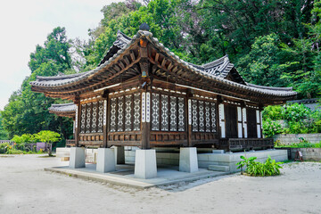 神奈川県立三ツ池公園のコリア庭園