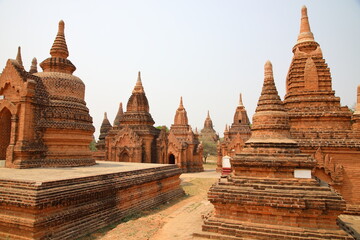 Fototapeta premium View of Khaymingha Pagoda, Bagan, Myanmar
