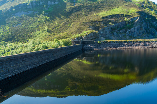 Caban Coch Reservoir, Elan Valley