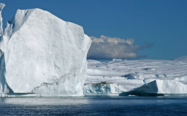 icebergs in the sea, Ilulissat Icefjord, Illulissat, Greenland