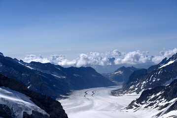 Obraz premium Aletsch glacier with Konkordia square seen from Jungfraujoch on a sunny summer day. Photo taken July 20th, 2021, Lauterbrunnen, Switzerland.