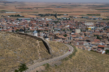 Panorámica de Consuegra, Castilla La Mancha, España.	