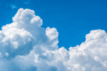 Naklejka na ściany i meble Cumulus Clouds & Sky 