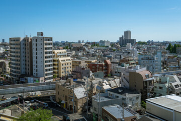 東京の風景：品川区のビルと青空０４