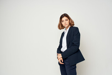 Obraz premium woman in suit executive business office manager