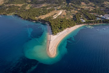 Photo sur Plexiglas Plage de la Corne d'Or, Brac, Croatie Célèbre plage Zlatni rat à Bol sur l& 39 île de Brac, Croatie