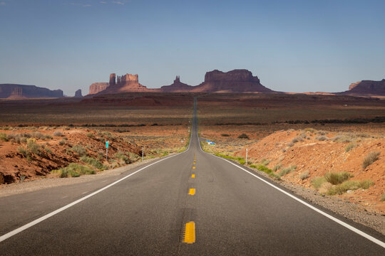 Roadside landscapes and views near Monument Valley, Arizona.
