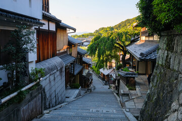 京都市 夕方の産寧坂（三年坂）