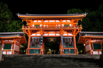 京都市 夜の八坂神社 西楼門