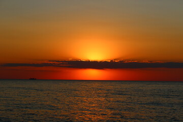 sunset of the sea 