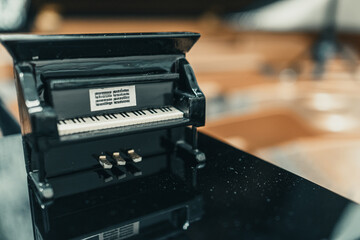ピアノ雑貨　音楽コンセプト　イメージ画像