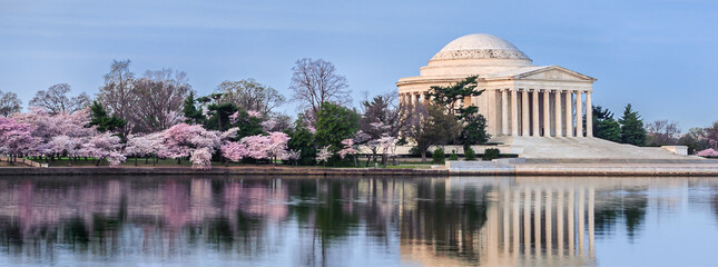 Jefferson memorial in spring
