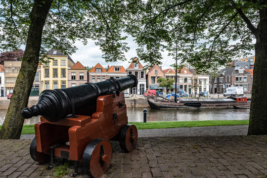 Cannon on the Aan de Stadsmuur in Zwolle, Overijssel province, The Netherlands