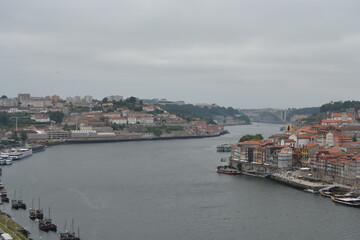 Fototapeta na wymiar View from the Ponte Dom Luís I over the Duoro River in Porto