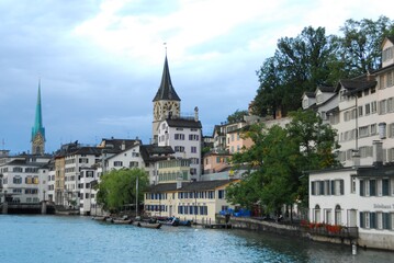 Fototapeta na wymiar River scape of Zurich at early morning