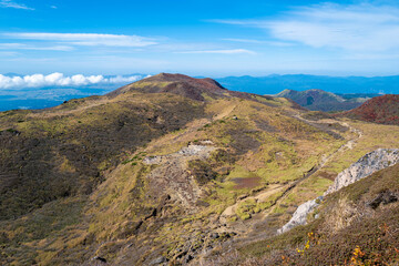 大分県の紅葉のくじゅう連山の風景  Mt.Kujyu range scenery of autumn leaves in Oita Prefecture 