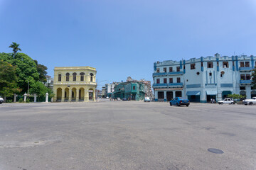 It is the capital and major port city of Cuba in the Caribbean. From colonial times to the present, it has been a major economic and political capital of the Caribbean.