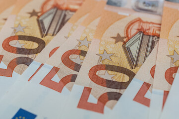 Finanzen - Einkommen - Altersvorsorge - Fördermittel - 50 Eurogeldscheine