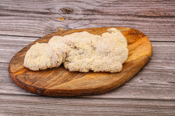 Raw meat schnitzel for roast